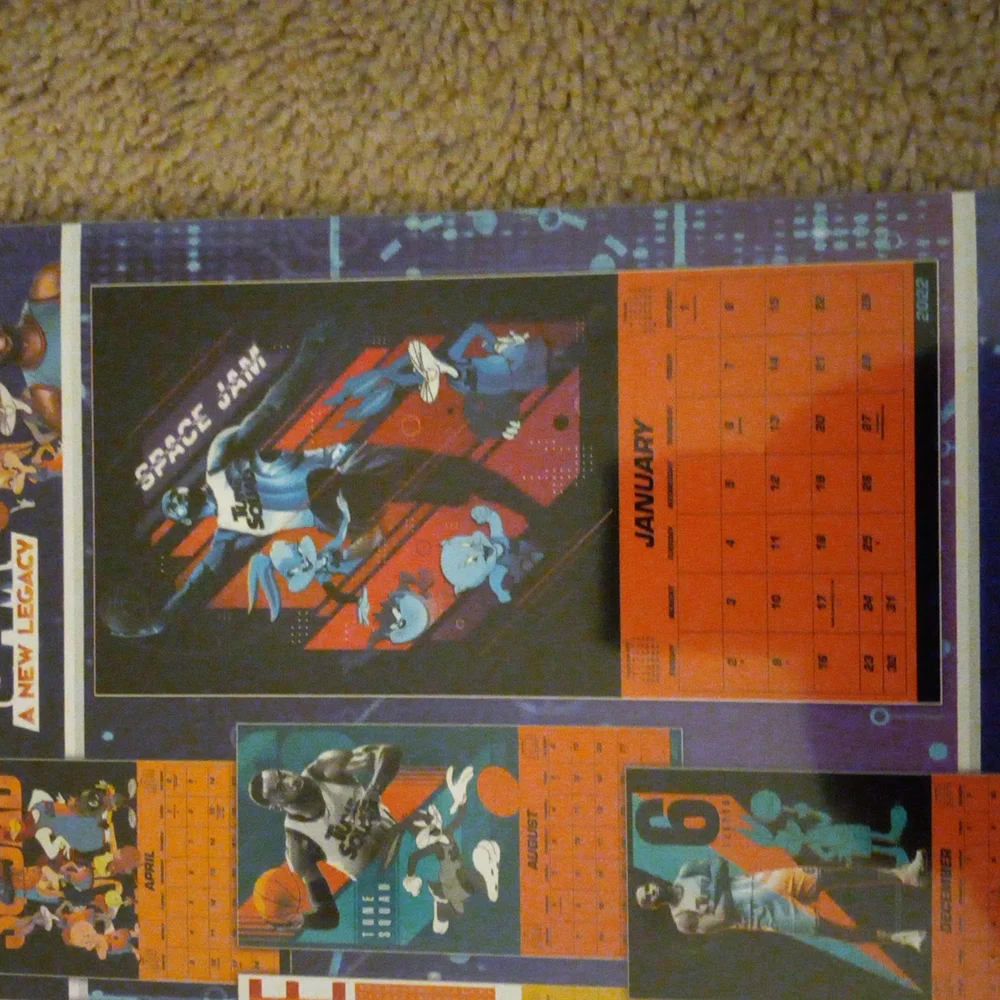 📉 PRICE REDUCED 📉 16-Month 2022 Wall Calendar 📅  (Space Jam) - Picture 5 of 6